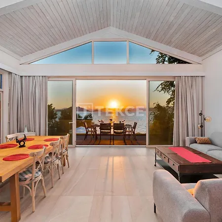 Tekce Knight Island N27 Vila Fethiye