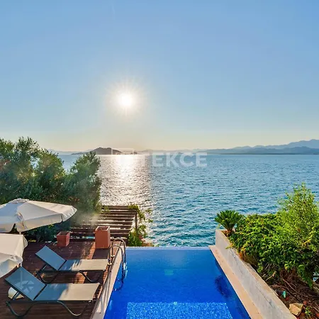 Vila Tekce Knight Island N27