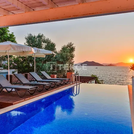 Tekce Knight Island N27 * Fethiye