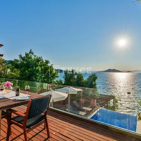 Tekce Knight Island N27 Vila