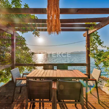 Villa Tekce Knight Island N27 *