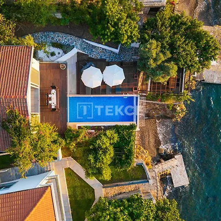 Tekce Knight Island N27 Vila Fethiye