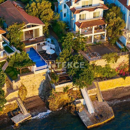 Vila Tekce Knight Island N27 *