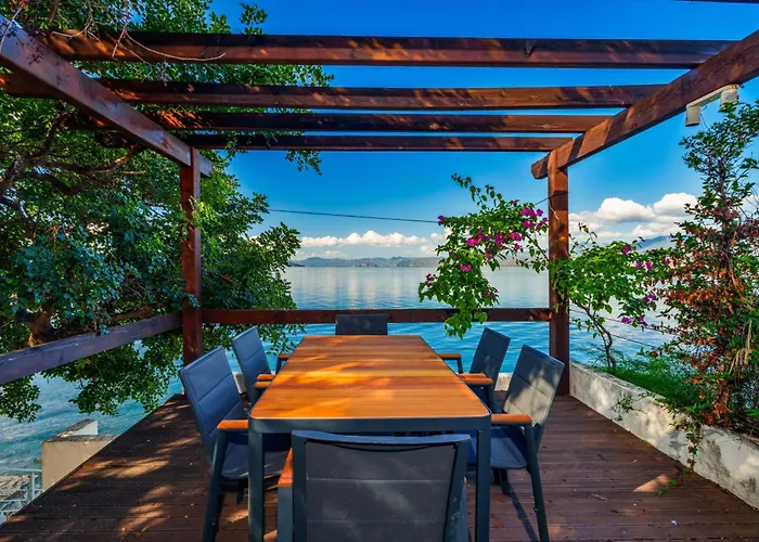 Tekce Knight Island N27 Fethiye